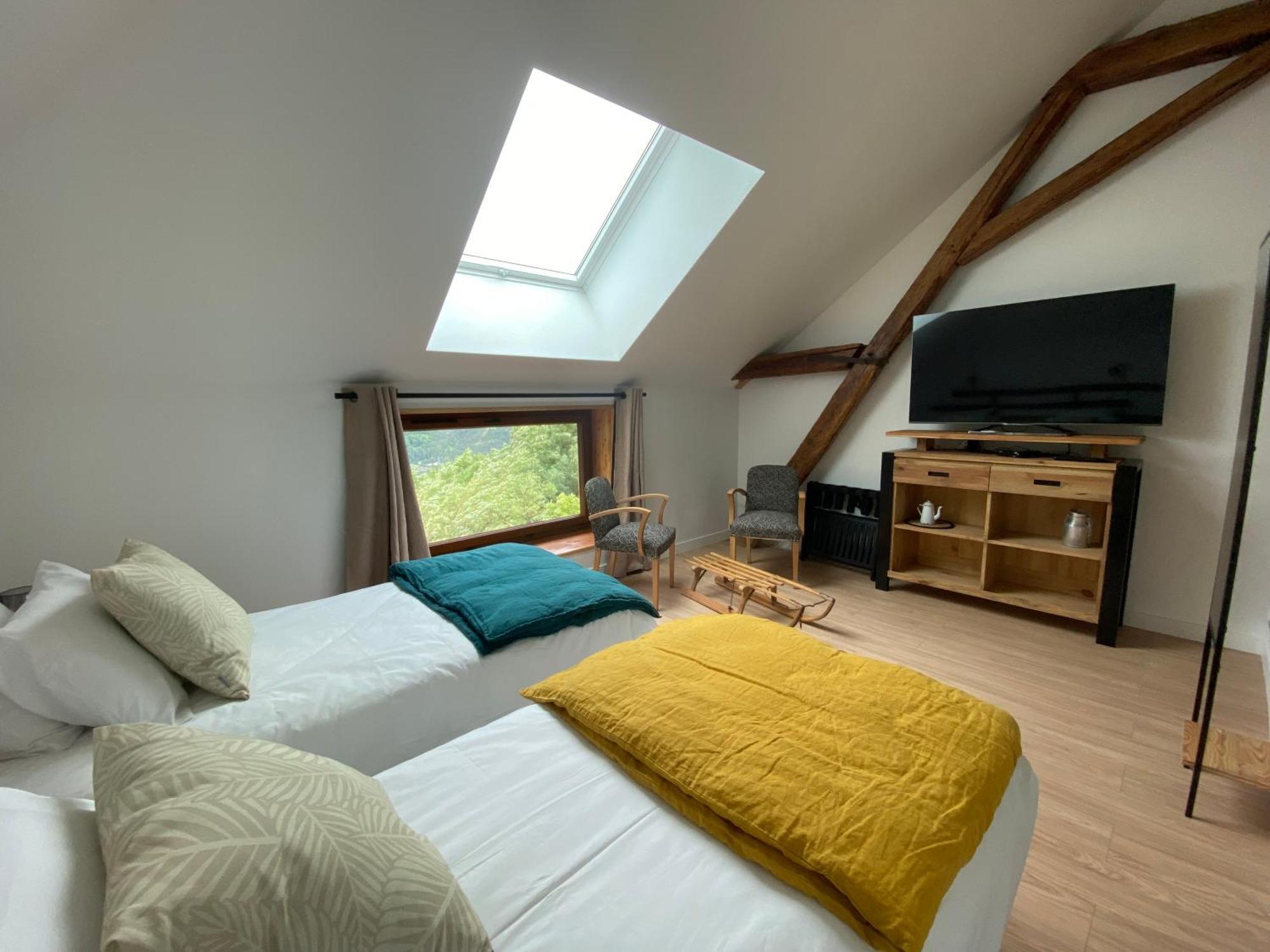 Le Couleau Bed & Breakfast Chateauroux-les-Alpes Ngoại thất bức ảnh