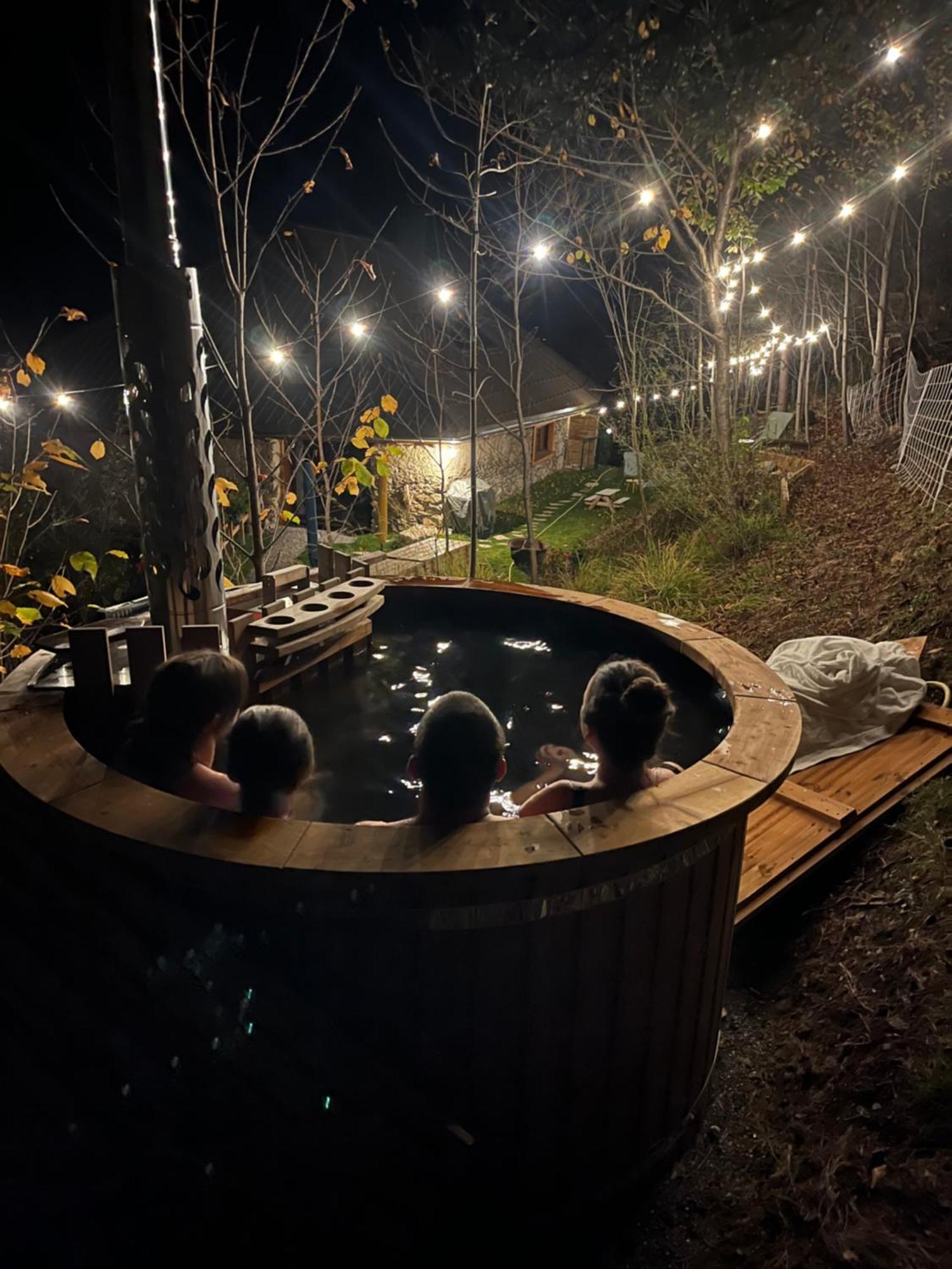 Le Couleau Bed & Breakfast Chateauroux-les-Alpes Ngoại thất bức ảnh